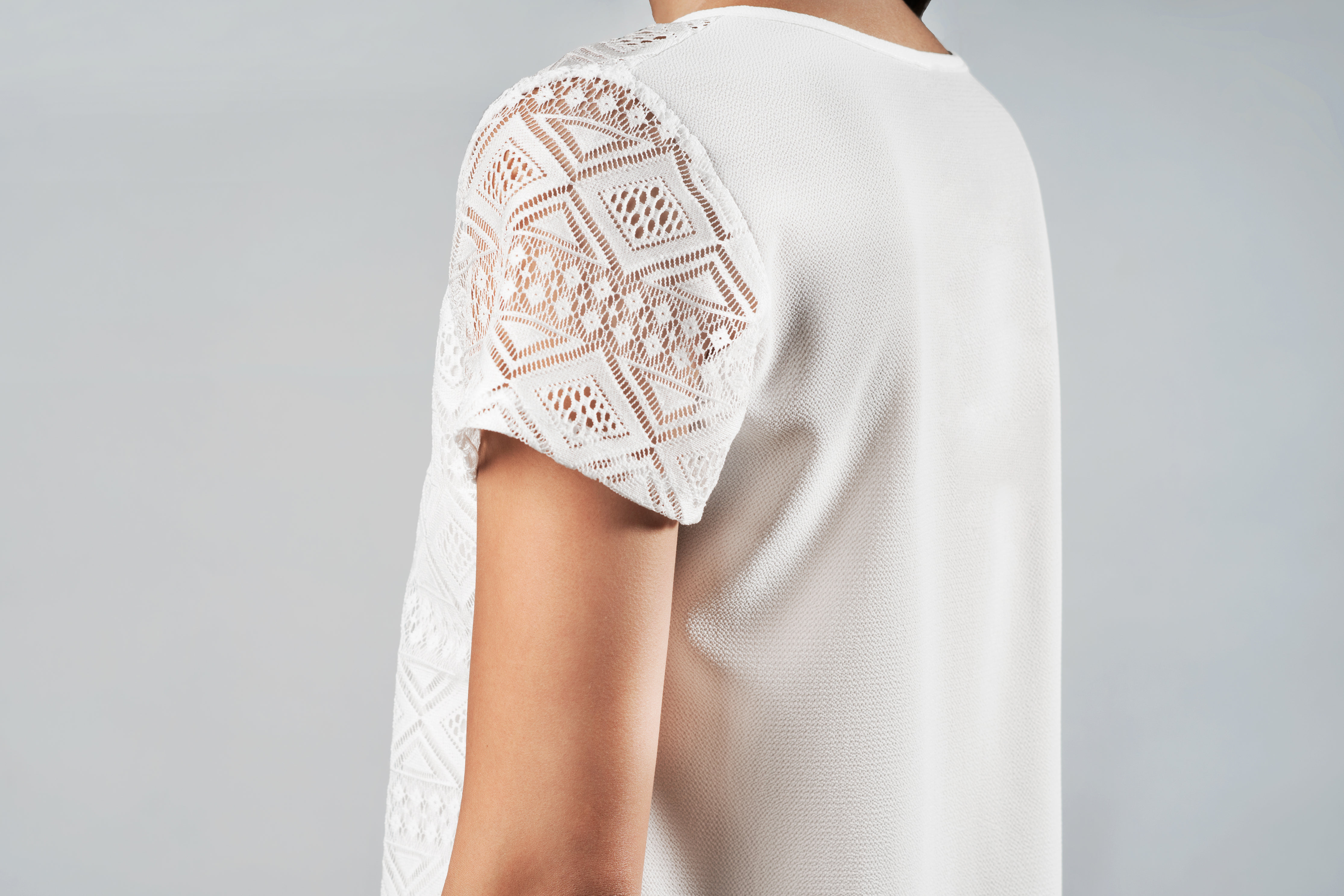 Sleeve detail white t-shirt