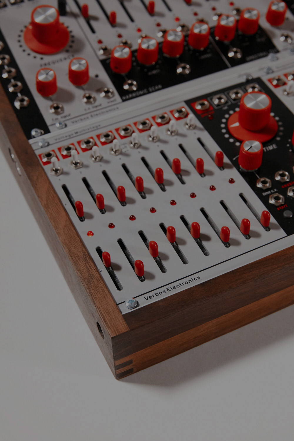 Verbos Electronics in Australia and New Zealand with free Verbos Electronics in Australia and New Zealand with free